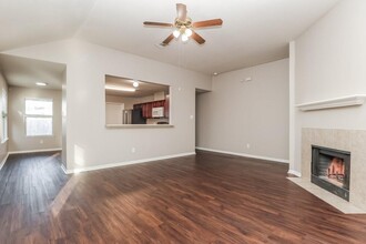16207 Imperial Forest Ln in Houston, TX - Building Photo - Building Photo