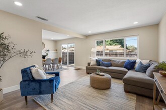 10665 Biscay Way in Rancho Cordova, CA - Building Photo - Building Photo