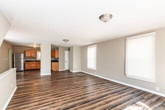 319 Superior Dr in Ferguson, MO - Building Photo - Building Photo