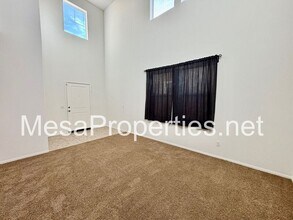 12894 Echo Vly St in Victorville, CA - Building Photo - Building Photo