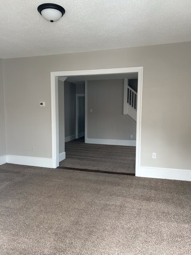 211 Sharp St in Winchester, VA - Building Photo - Building Photo