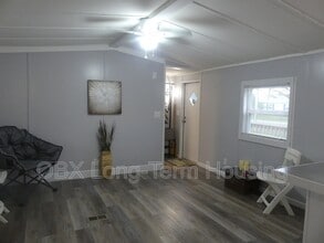 135 Edgewater Dr in Grandy, NC - Building Photo - Building Photo