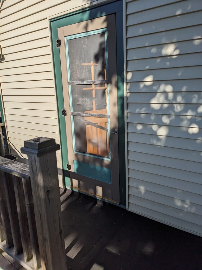 421 Central Ave, Unit 123 B Central Avenue