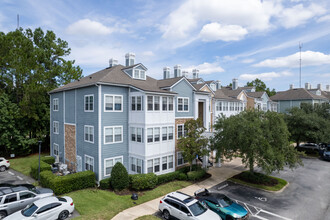 Montreux at Deerwood Lake in Jacksonville, FL - Building Photo - Primary Photo