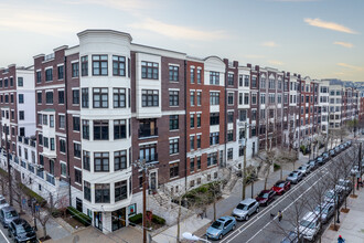 1200 Grand Condo in Hoboken, NJ - Building Photo - Building Photo