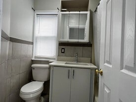 145 Lake Ave in Clifton, NJ - Building Photo