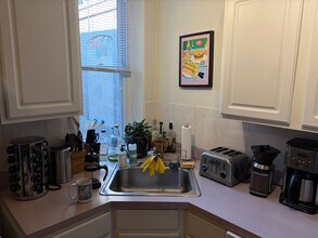 725 S 4th St in Philadelphia, PA - Foto de edificio - Building Photo