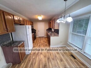 539 Crooked Creek Ct in Fayetteville, NC - Building Photo - Building Photo