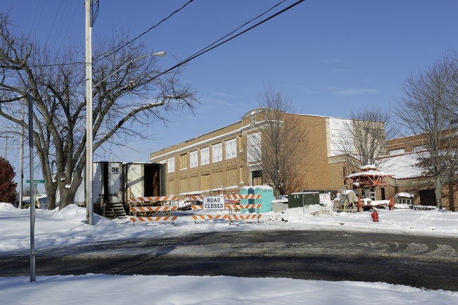 The Gateway Senior Apartments in Fremont, MI - Building Photo - Building Photo