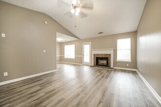 1001 Maple Leaf Ridge in Jonesboro, GA - Building Photo - Building Photo