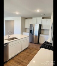 13136 Hampton Bay Ln in Charlotte, NC - Building Photo - Building Photo