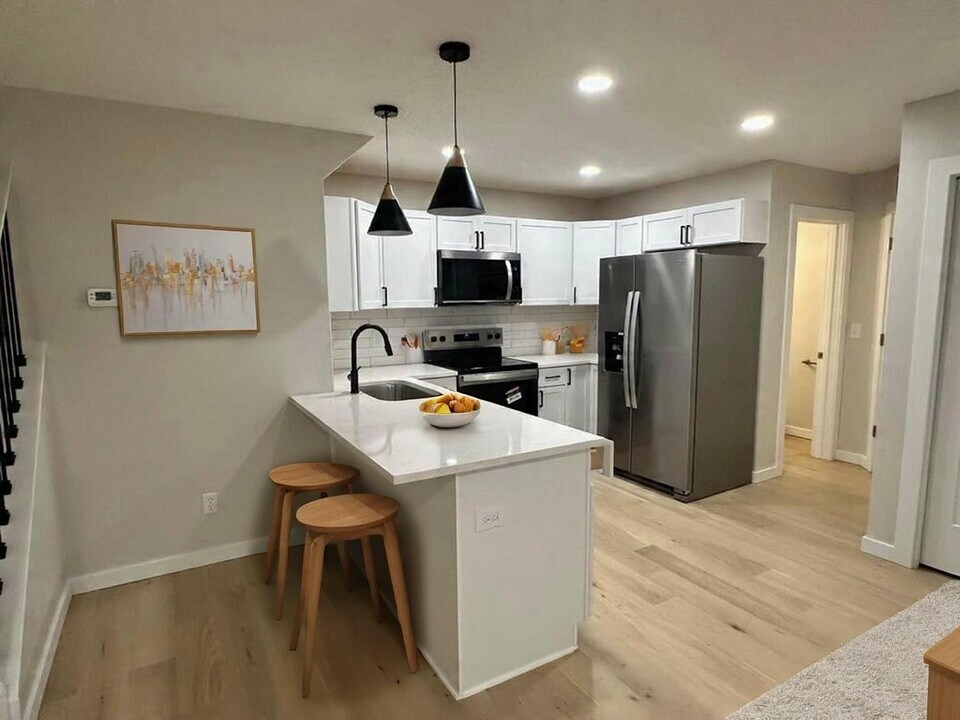 17343 Gettysburg Way in Lakeville, MN - Building Photo