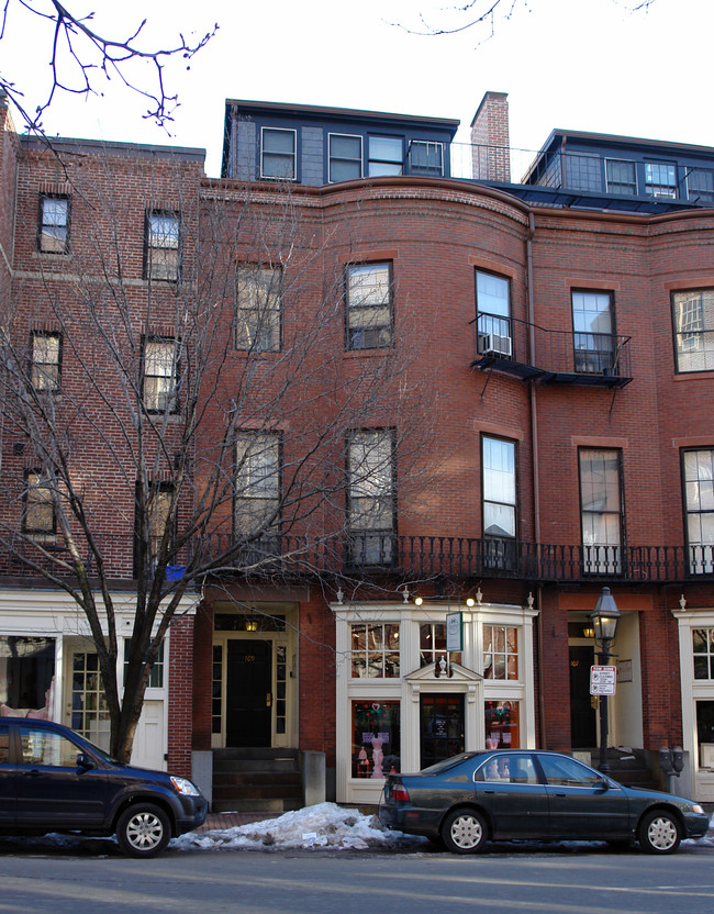 Adorable Studio in Beacon Hill in Boston, MA - Building Photo - Building Photo