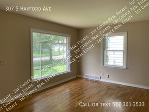 307 S Hayford Ave in Lansing, MI - Building Photo - Building Photo