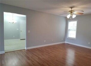 2708 Millstone Ct in Sanford, NC - Building Photo - Building Photo