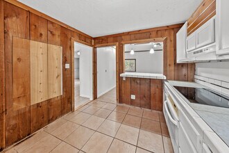 301 Tatum Rd in Martindale, TX - Building Photo - Building Photo