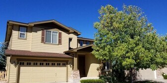 10771 Mountshire Cir in Littleton, CO - Building Photo
