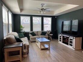 8315 Columbia Forest Dr in Houston, TX - Building Photo