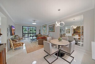 6241 Pointe Regal Cir in Delray Beach, FL - Building Photo