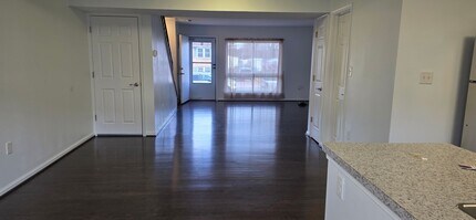 537 Carrollton Dr in Frederick, MD - Building Photo - Building Photo