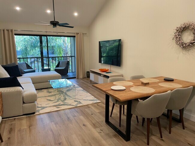 1709 Pelican Cove Rd, Unit GL449 in Sarasota, FL - Building Photo - Building Photo