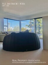 912 3rd Ave W, Unit #304 in Seattle, WA - Building Photo - Building Photo