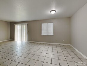 601 Jeelu Way in Modesto, CA - Building Photo - Building Photo