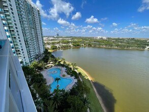 2641 N Flamingo Rd, Unit 1507N in Sunrise, FL - Building Photo - Building Photo