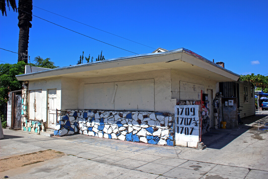 1707-1711 W 35th Pl in Los Angeles, CA - Building Photo