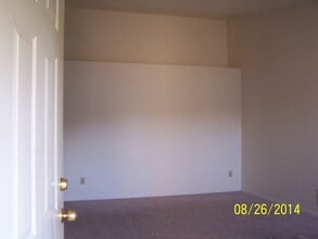 740 Benjamin Ave in Cottage Grove, OR - Building Photo - Building Photo