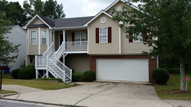 215 Bainbridge Cir in Dallas, GA - Building Photo - Building Photo