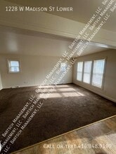 1228 W Madison St in Milwaukee, WI - Building Photo - Building Photo