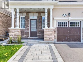 12 Emerald Coast Trl in Brampton, ON - Building Photo - Building Photo