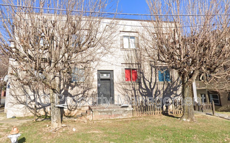 431 W G St in Elizabethton, TN - Building Photo