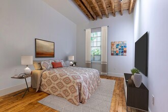 58 Regent St in Cambridge, MA - Foto de edificio - Building Photo