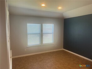 5911 Siltstone Loop in Killeen, TX - Building Photo - Building Photo