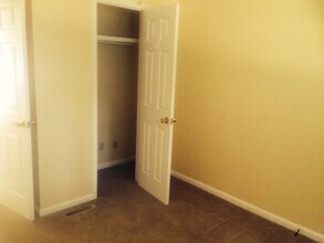 2209 Jerry Jones Dr in Valdosta, GA - Building Photo - Building Photo