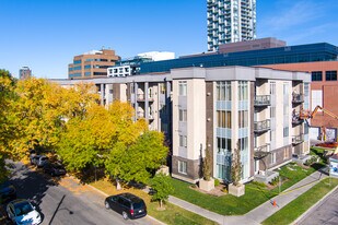 Mantra in Calgary, AB - Building Photo