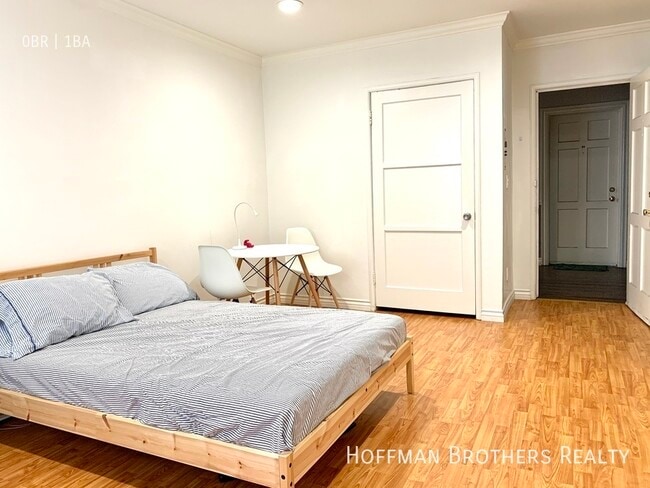 303 N Sycamore Ave in Los Angeles, CA - Building Photo - Building Photo