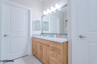 2361 Commerce Park Dr NE, Unit 5201 in Palm Bay, FL - Building Photo - Building Photo