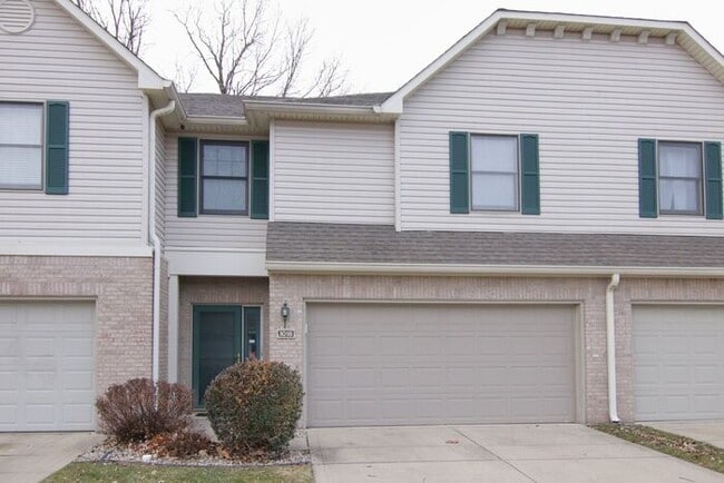 property at 1018 Montgomery Dr
