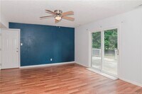 1302 Kienast Dr photo'