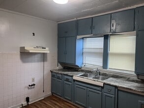 2523 S 12th St in Milwaukee, WI - Building Photo - Building Photo