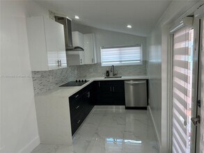 5665 SW 5th Terrace in Coral Gables, FL - Building Photo - Building Photo