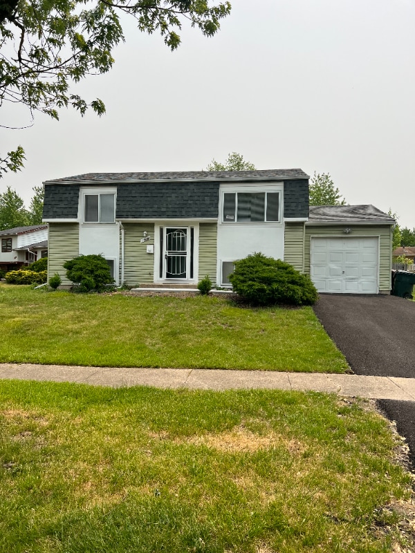 property at 17681 Country Club Ln