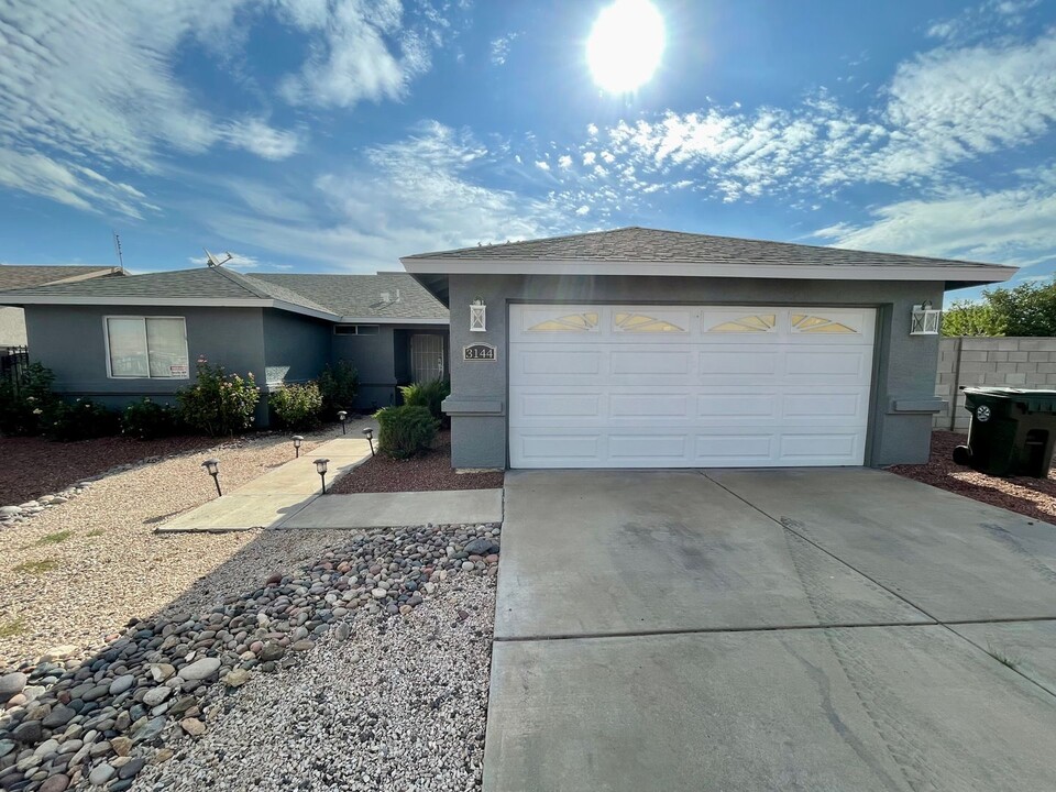 3144 N Stewart St in Kingman, AZ - Building Photo