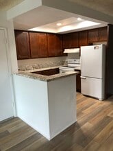 6006 Rancho Mission Rd, Unit 290 in San Diego, CA - Building Photo - Building Photo