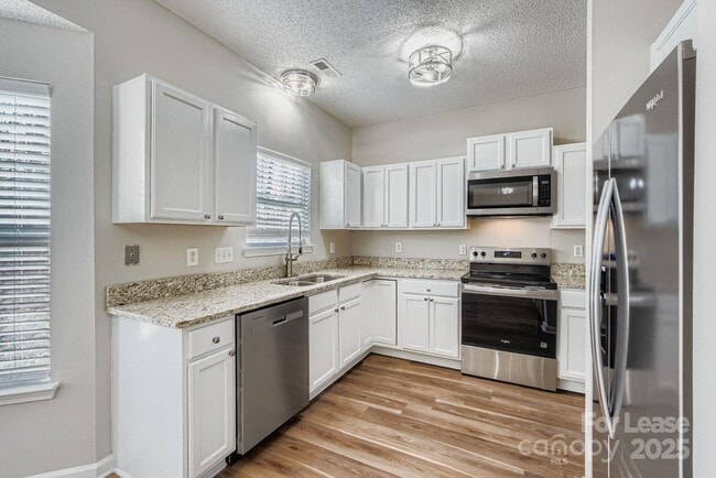 3538 Joel Turner Dr in Charlotte, NC - Building Photo - Building Photo