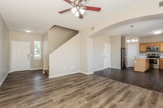 1205 S 121st Dr in Avondale, AZ - Building Photo - Building Photo