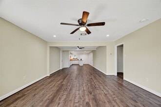 2217 10th St in Galena Park, TX - Building Photo - Building Photo